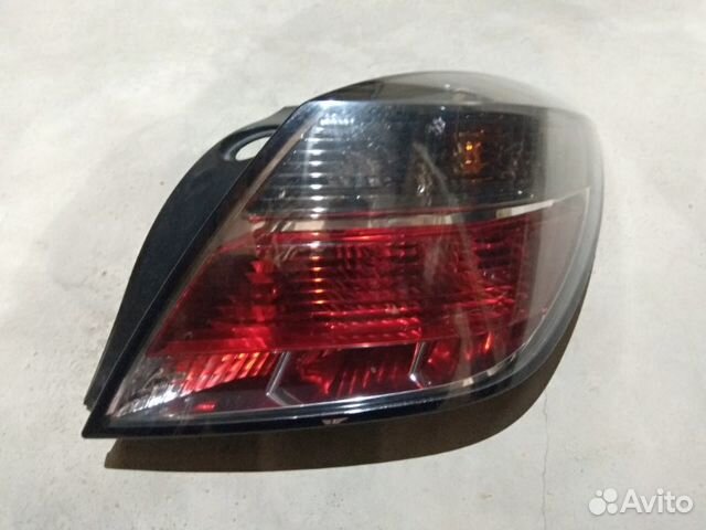 Фонарь задний правый Opel Astra H 3D хетчбэк 07