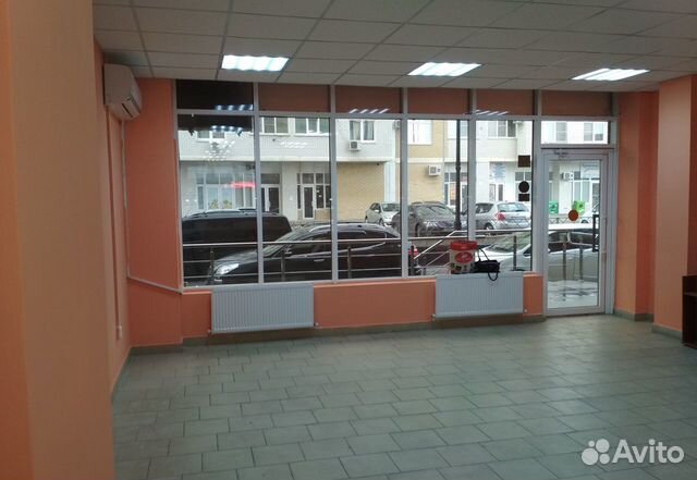 Торговое помещение, 67.9 м²