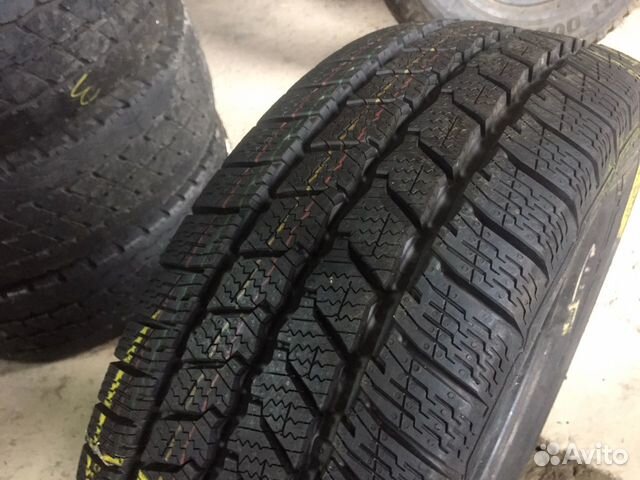 215/65 R15C Continental VanContactWinter