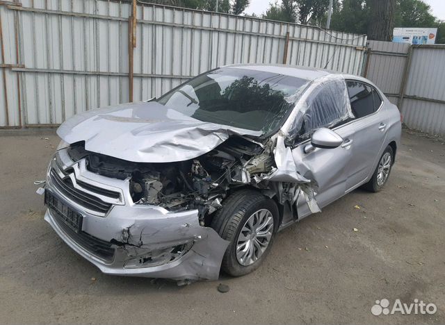 Citroen C4 1.6 AT, 2014, битый, 64 550 км