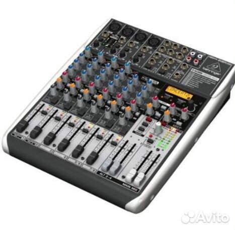 Микшерный пульт behringer QX1204USB