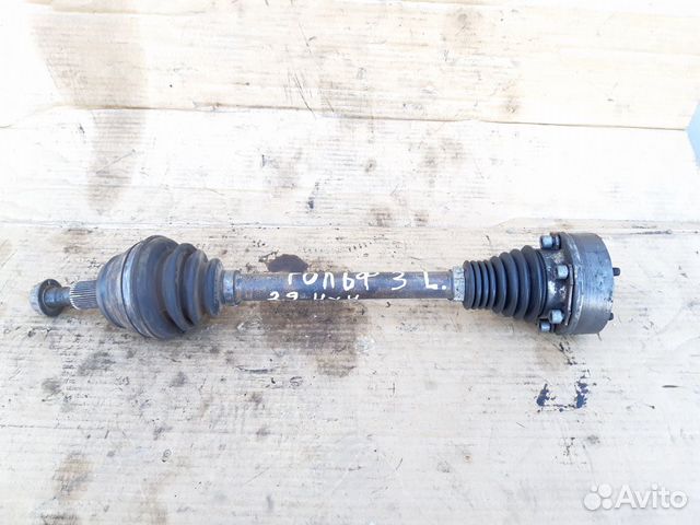 Привод передний левый Фольксваген Гольф 3