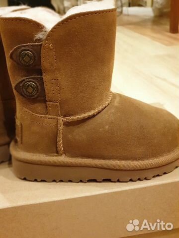 UGG детские размер 22,5 UGG детские размер 22,5