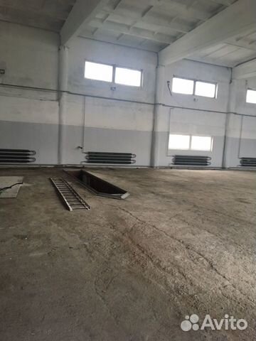 Машиноместо, > 30 м²