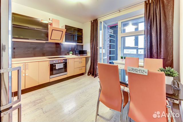 2-к квартира, 65 м², 15/17 эт.
