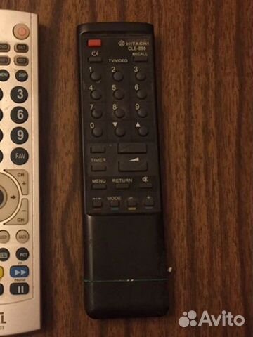 Телевизор Hitachi 14 CMT1896-192 + кронштейн на ст