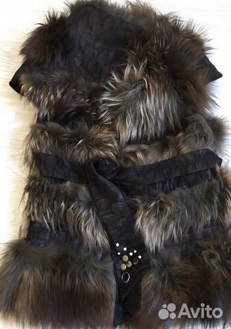 Жилетка меховая (чернобурка) Жилетка меховая (чернобурка)