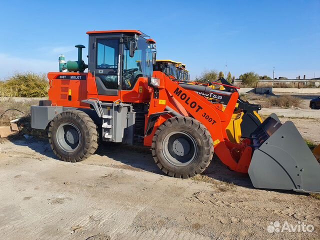 Погрузчик molot 300T (1,75 м3, 115 л.с.)