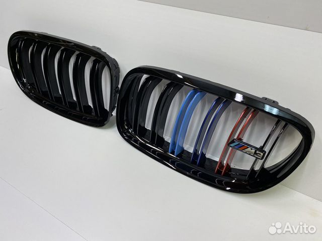 BMW e90 e91 рестайл ноздри черные двойные триколор