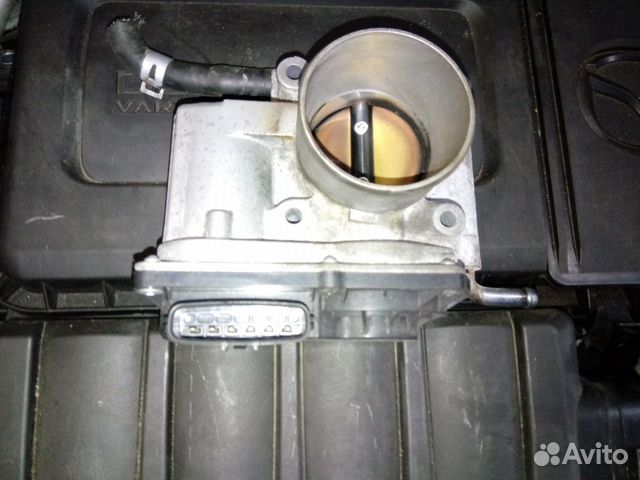 Дроссельная заслонка Mazda 3 BK BL 1.6 Z6