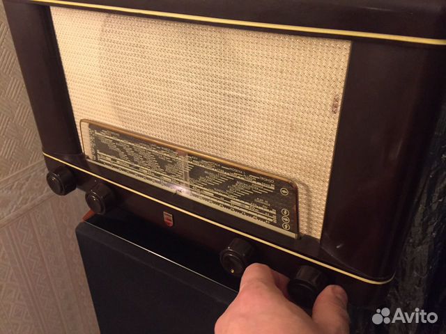 Радиоприёмник ламповый Philips