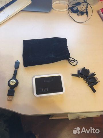 Повербанк Philips SCE4420/10 Повербанк Philips SCE4420/10