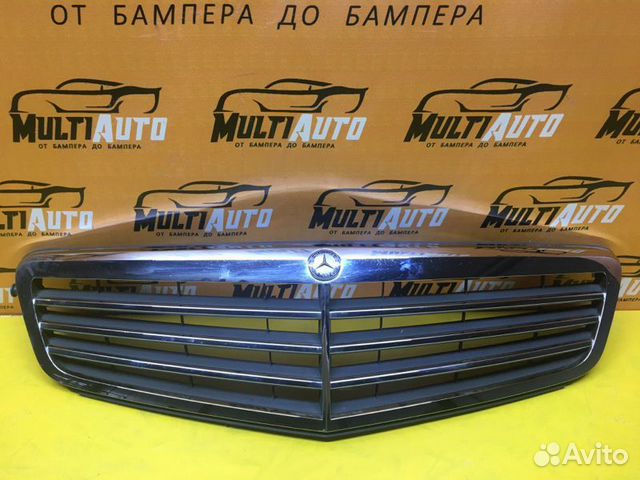 Решетка радиатора Mercedes C-Classe W204 2011-2014 Решетка радиатора Mercedes C-Classe W204 2011-2014