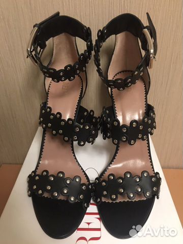 Босоножки Red Valentino (оригинал) Босоножки Red Valentino (оригинал)