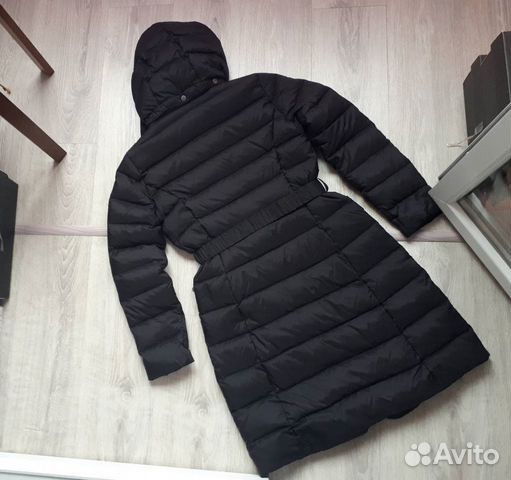 Новый пуховик длинный Benetton IT42 Новый пуховик длинный Benetton IT42