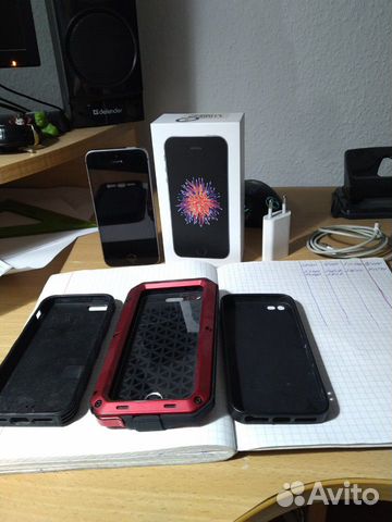 Телефон iPhone se 128gb Телефон iPhone se 128gb