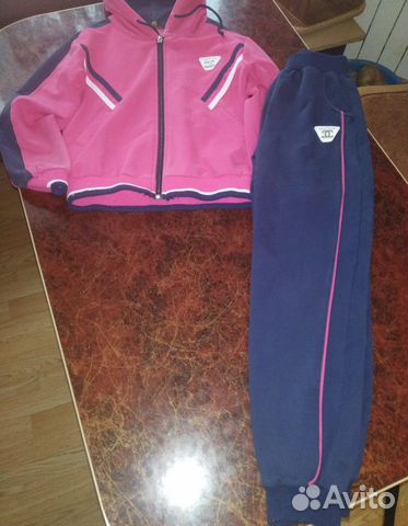 Спортивный кастюм Спортивный кастюм