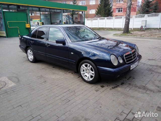Аренда автомобиля Mercedes E класса