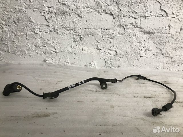 Датчик абс задний Subaru Outback B12 Датчик абс задний Subaru Outback B12