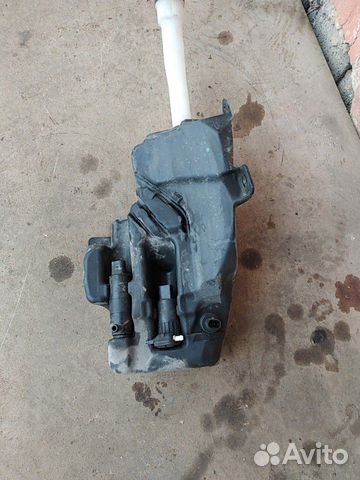 Бачок омывателя Opel Zafira C