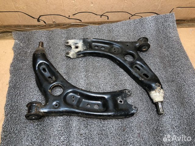 Рычаг передний L+R Octavia a5 Classic/RS/Scout Рычаг передний L+R Octavia a5 Classic/RS/Scout