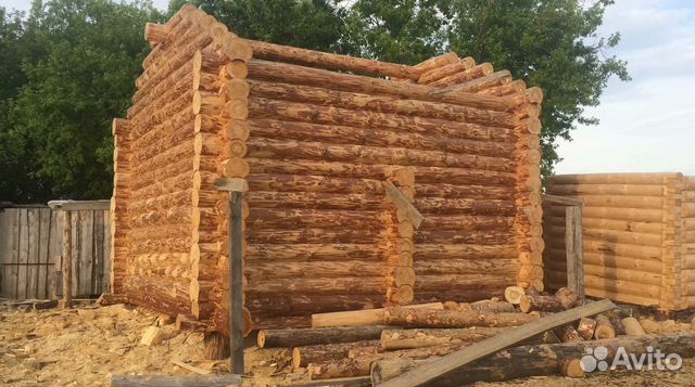 Сруб из рубленного бревна. Зимний лес. По договору Сруб из рубленного бревна. Зимний лес. По договору