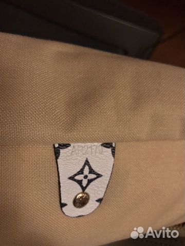 Сумка Louis Vuitton