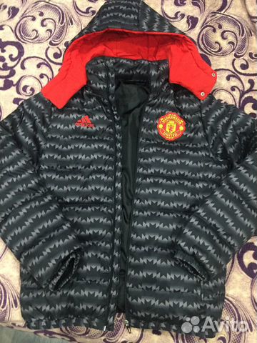 Продам куртку (пуховик) adidas