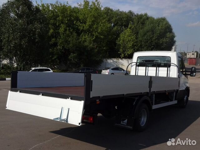 Iveco Daily 70C15 с бортовой платформой