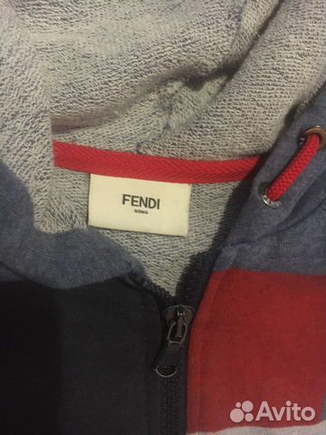 Спортивный костюм Fendi оригинал на 12-15 лет Спортивный костюм Fendi оригинал на 12-15 лет