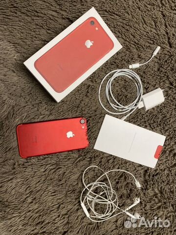 Телефон iPhone 7