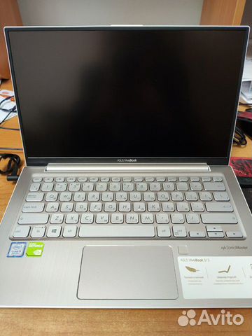 Asus VivoBook S13 S330 (i3 8130U/13.3/MX 150/SSD)
