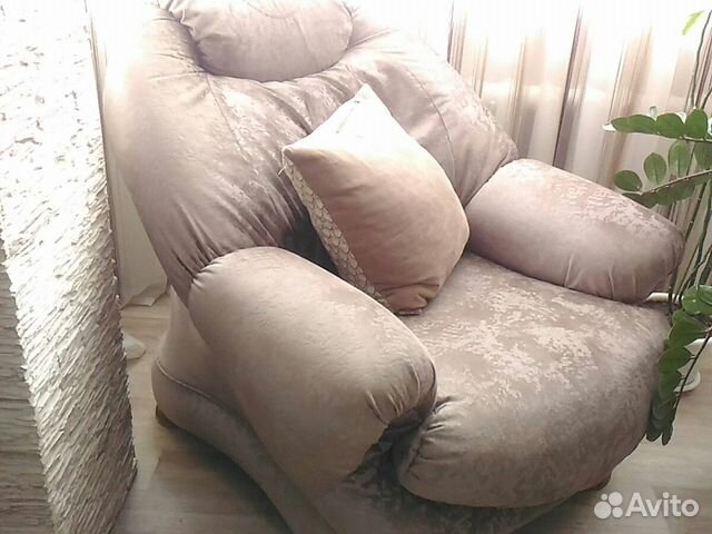 Кресло Кресло