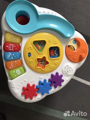 Игровой развивающий столик