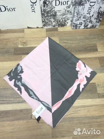 Новый женский шёлковый платок Dior Новый женский шёлковый платок Dior