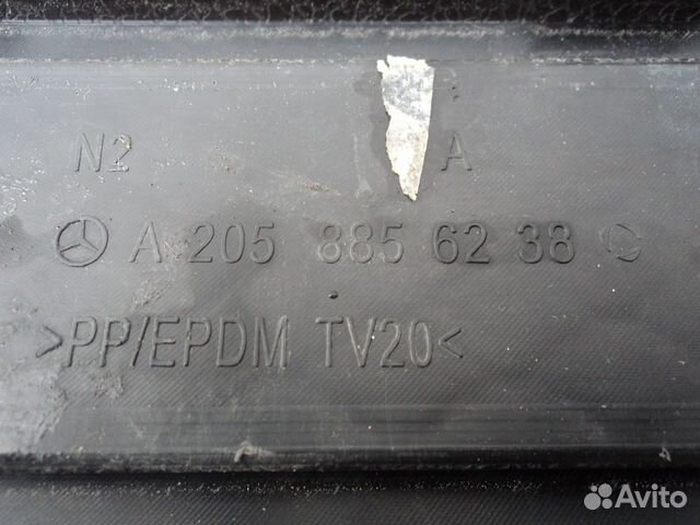 Накладка заднего бампера Mercedes C-Klasse W205 Накладка заднего бампера Mercedes C-Klasse W205