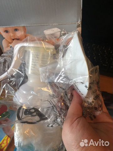 Новый ручной молокоотсос tommee tippee Новый ручной молокоотсос tommee tippee