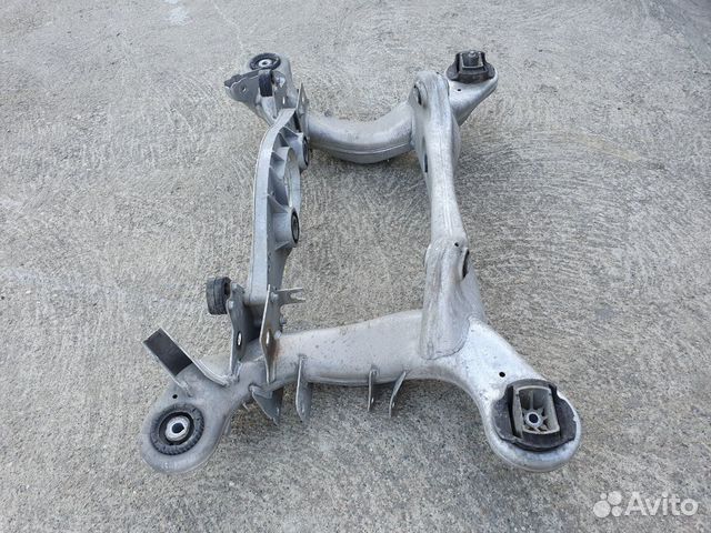 Балка задняя (подрамник) для Mercedes W216 W221