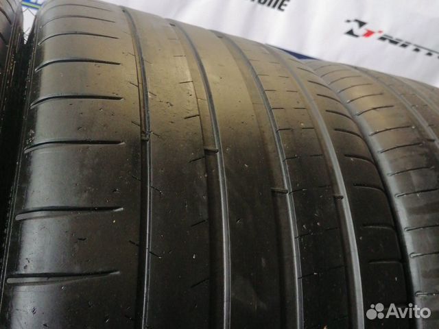 Michelin Pilot Super Sport R21 325/30-285/35 Michelin Pilot Super Sport R21 325/30-285/35