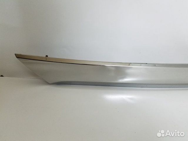 Накладка крышки багажника Toyota Corolla E180