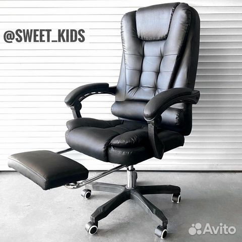 Офисное кресло