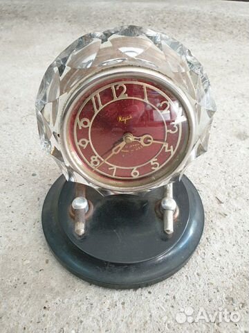 Настольные часы