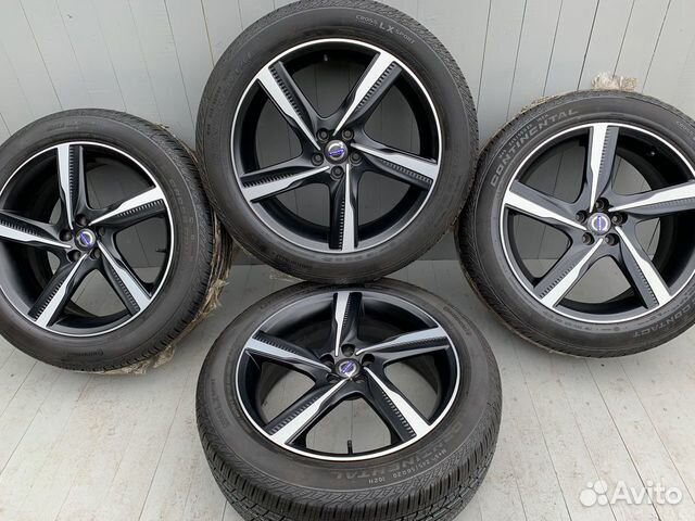 Оригинальные колеса на Volvo XC60 R20 Оригинальные колеса на Volvo XC60 R20