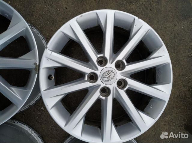 Диски бу литые R17 P на Toyota