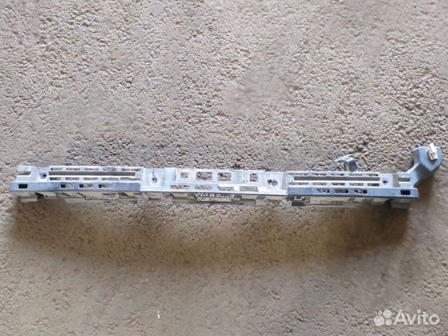 Кронштейн бампера задний Chevrolet Malibu sedan Кронштейн бампера задний Chevrolet Malibu sedan