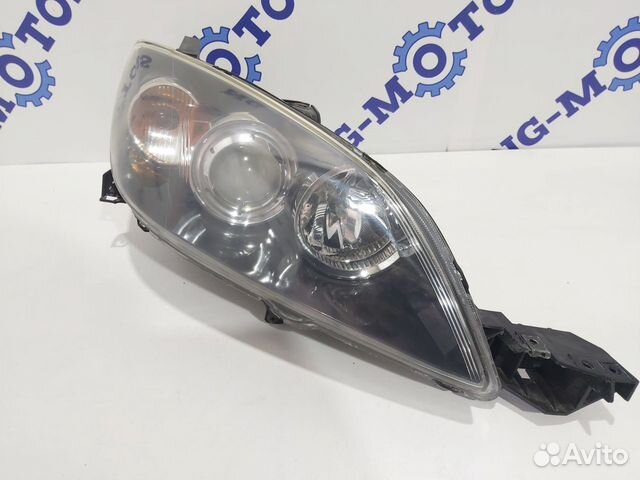 Фара правая галоген Mazda 3 BK 2003-2006гг Фара правая галоген Mazda 3 BK 2003-2006гг