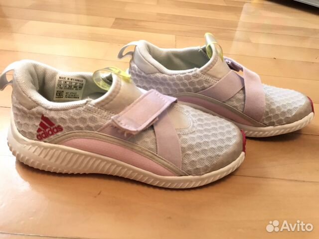Кроссовки Adidas Кроссовки Adidas