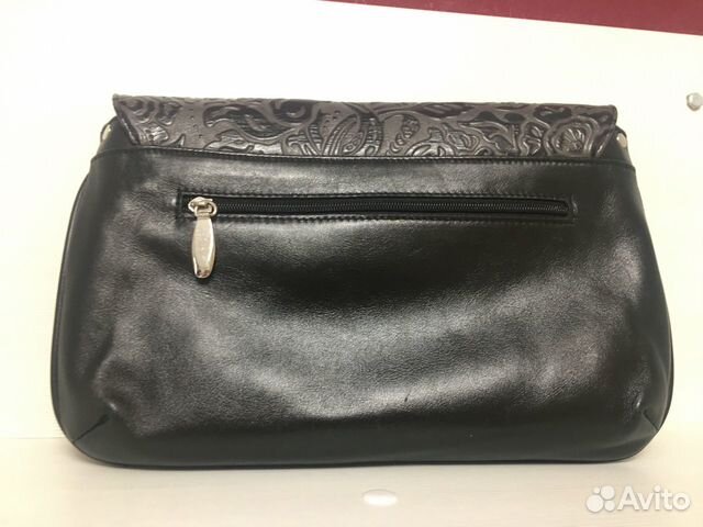 Черный клатч из натуральной кожи Черный клатч из натуральной кожи