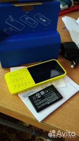 Телефон Nokia220 Телефон Nokia220