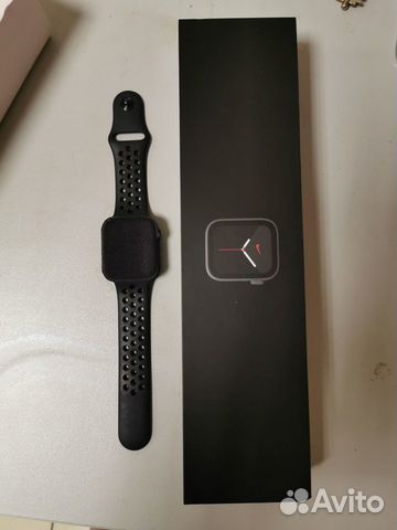 Часы Apple watch 5 series Nike edition 44 мм Часы Apple watch 5 series Nike edition 44 мм